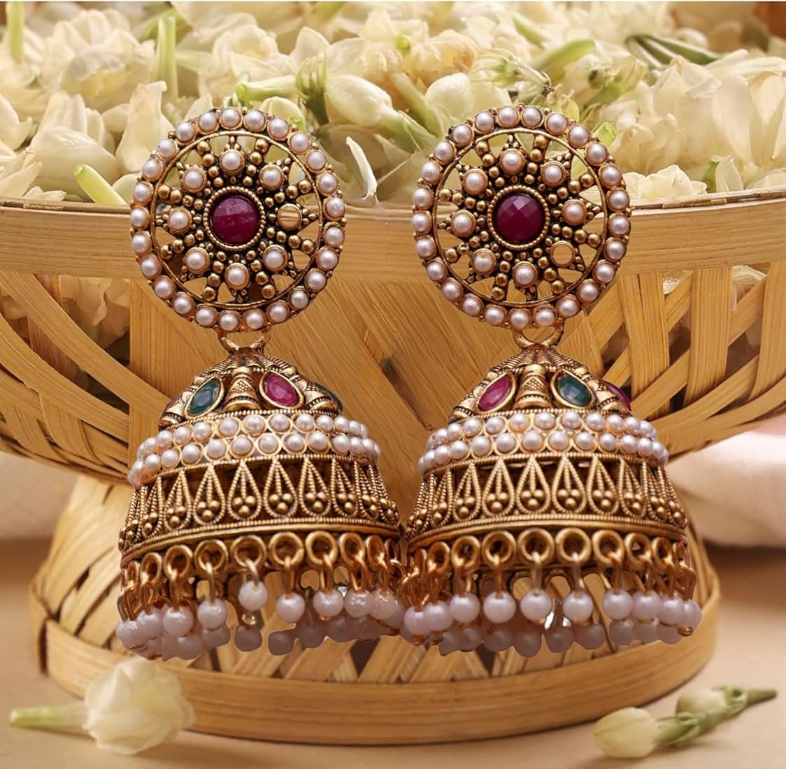 splashing jhumkis